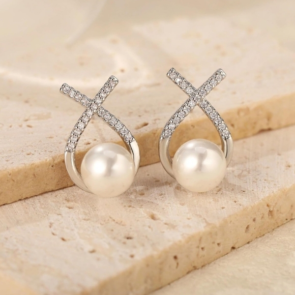 18K Gold Plated Pearl Drop Earrings 925 Sterling Post Cute Bow Earrings - Picture 5 of 5